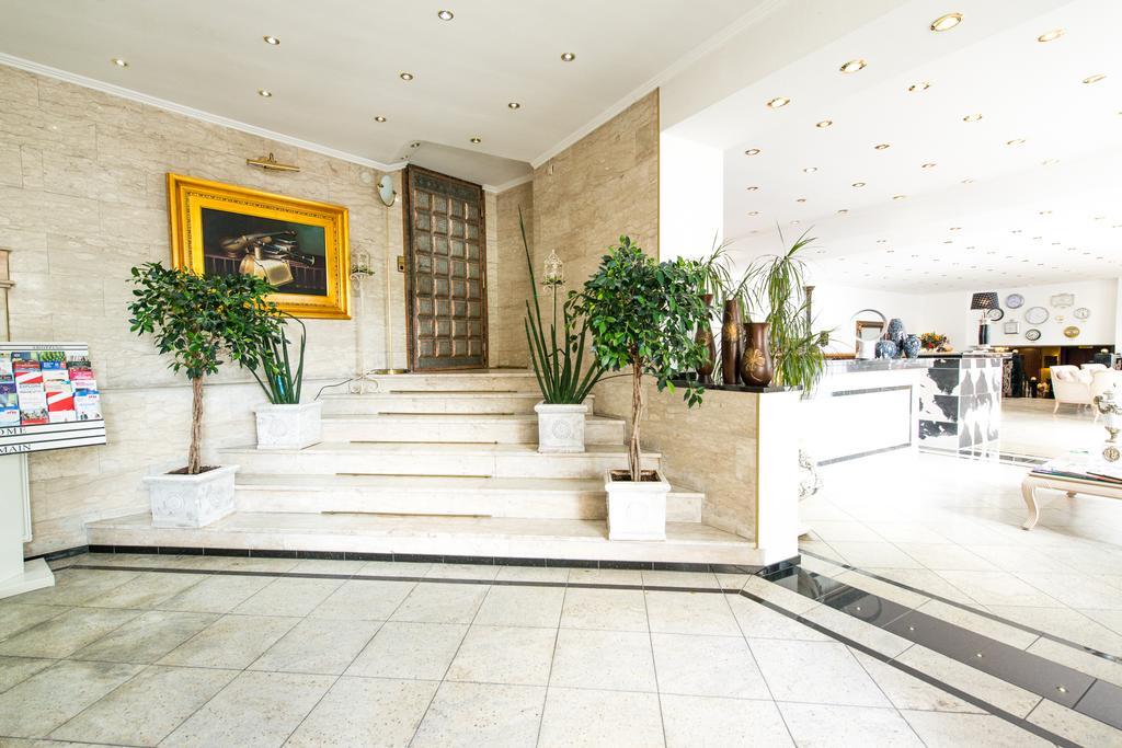 Ravel International Hotel Offenbach am Main Exterior photo